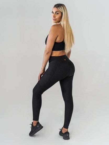 Pristine Pocket Leggings | CLASSIC BLACK by Obsession Shapewear