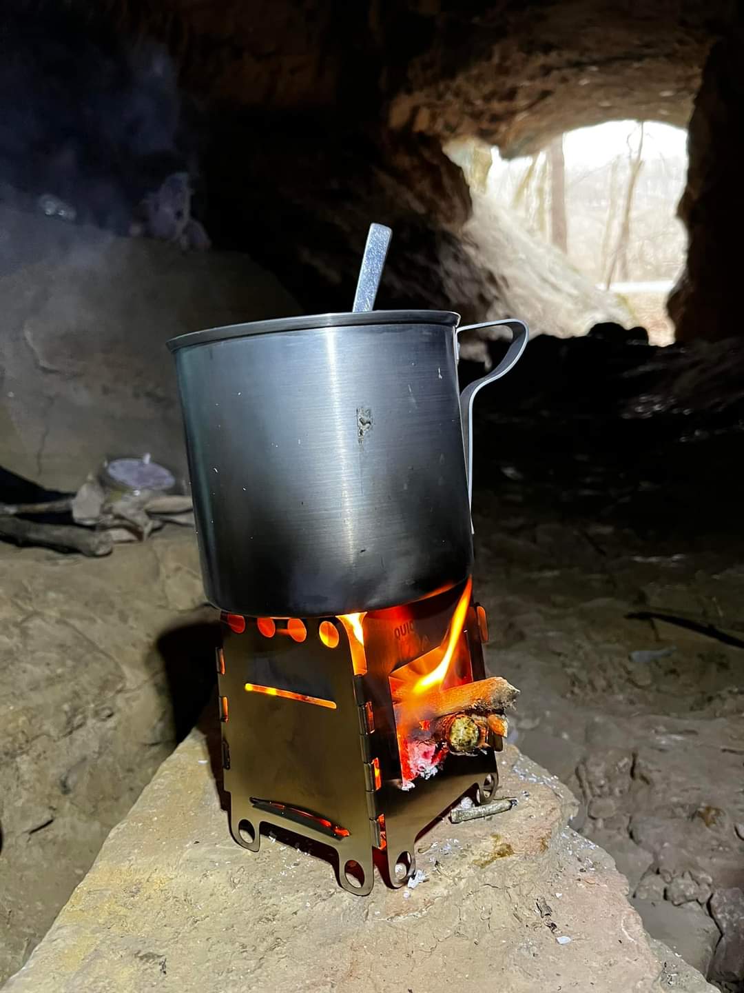 Portable Mini Foldable Wood Burning Survival Stove by Quick Survive